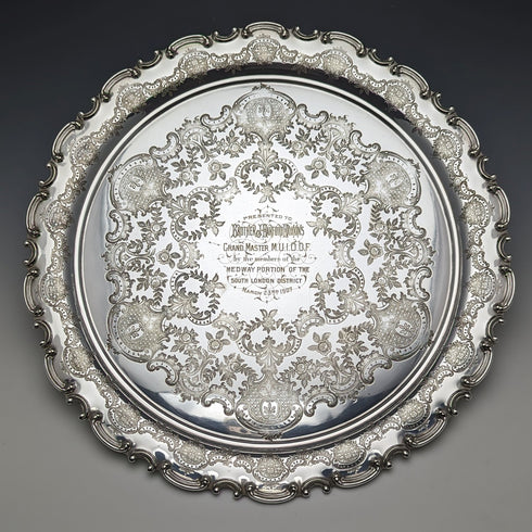 1907 年左右英國古董鍍銀薩爾瓦直徑 32 厘米亨利·阿特金斯