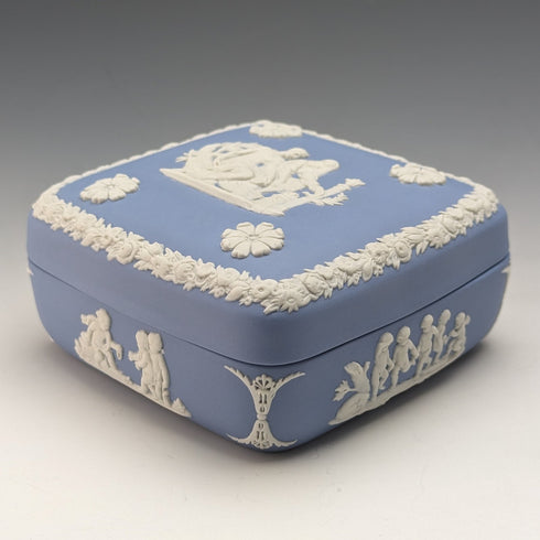 英國復古 Wedgwood Jasperware 方形錶殼 小號錶殼 淡藍色