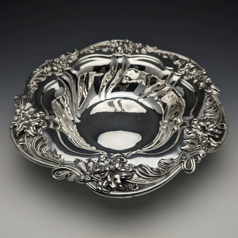 1898 年左右美國古董純銀碗直徑 30 厘米 517 克 Meriden Britannia