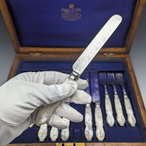 1899年頃 英国アンティーク 白蝶貝ハンドル カトラリー 6ペアセット 箱入り Mappin & Webb