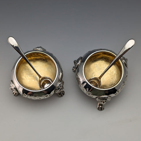 1900 年左右英國古董銀盤鹽盤和勺子一對(帶盒)