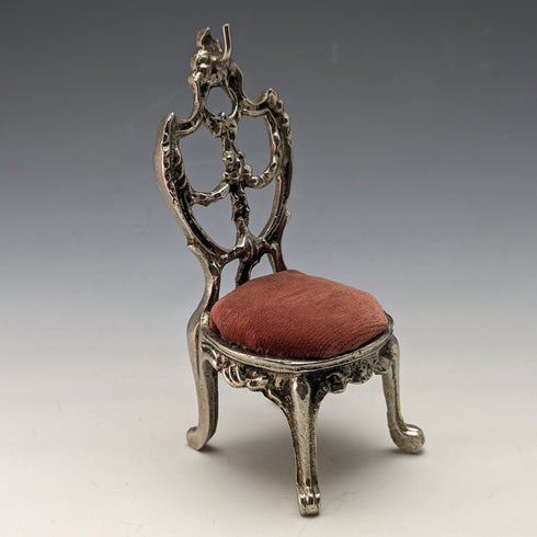 1920年代 真鍮製 椅子型 懐中時計ホルダー レッドシート