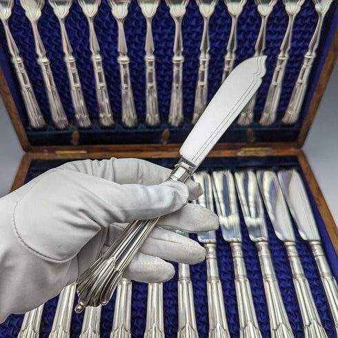 1890年頃 英国アンティーク シルバープレート製 カトラリー 12ペアセット 木箱入り William Gallimore