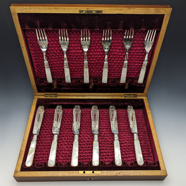 1890 年左右英國古董白色珍珠貝柄餐具 6 對套裝木盒 Joseph Elliot