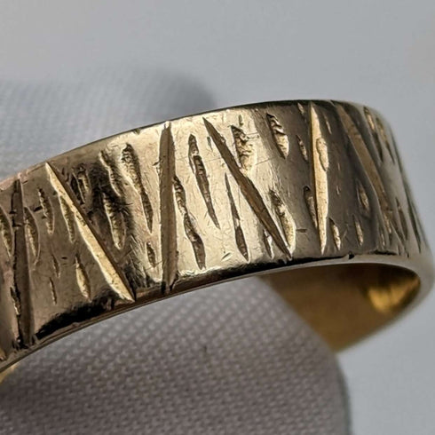 1972 British vintage jewelry K9 gold ring ring