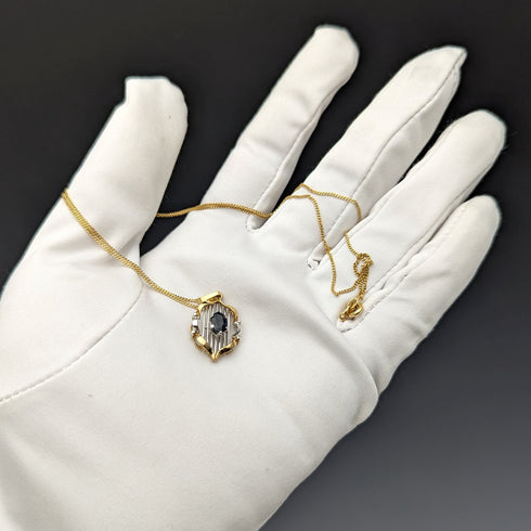 1965 British Vintage Jewelry K9 Gold & Sapphire Pendant Necklace