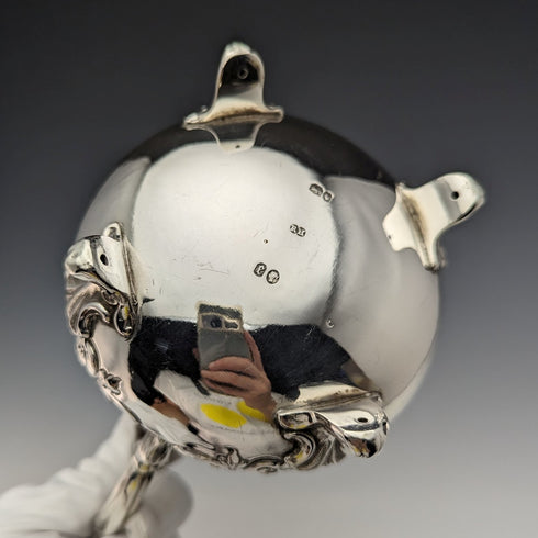 1860 British Antique Sterling Silver Cream Jug 266g Robert Harper