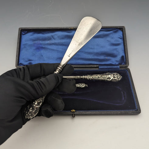 1903年 英国アンティーク 純銀ハンドル シューホーン ボタンフックx2セット Crisford & Norris