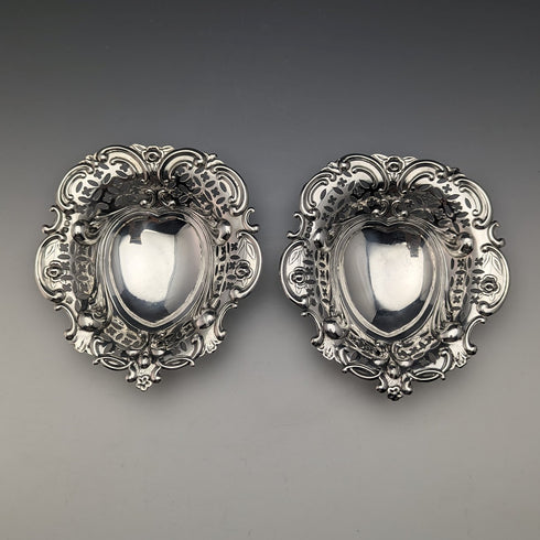 1895 年英國古董純銀一對乾糖果盤 128 克 William Hutton