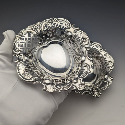 1895 年英國古董純銀一對乾糖果盤 128 克 William Hutton