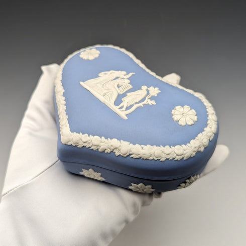 英國復古韋奇伍德碧玉心型盒架淡藍色