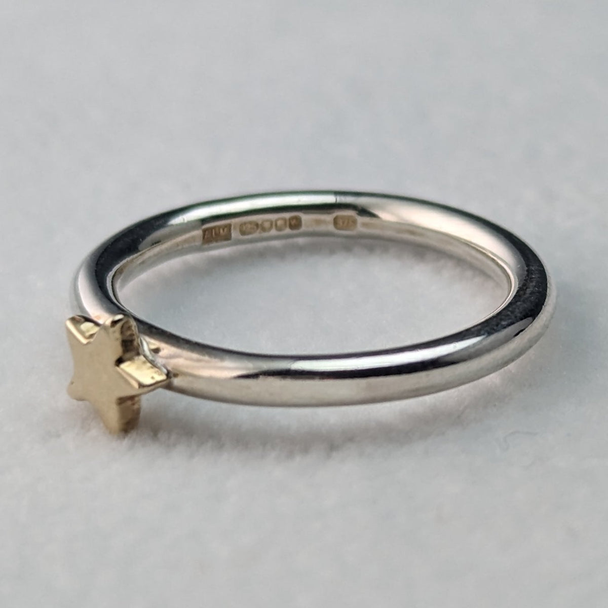 英国ヴィンテージジュエリー キュービックジルコニア 純銀＆9ctゴールドリング 指輪ジルコニアサイズ内寸