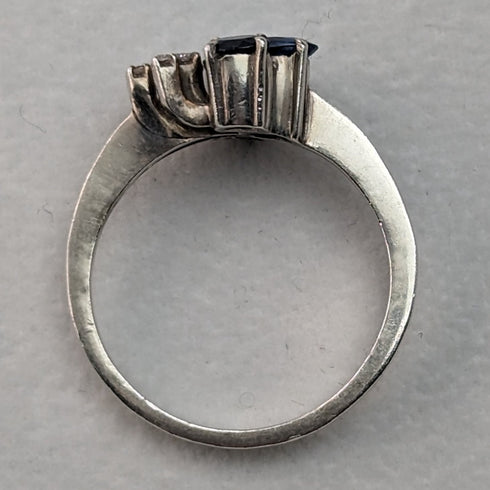 British Vintage Jewelry Blue & White Stone Sterling Silver Ring