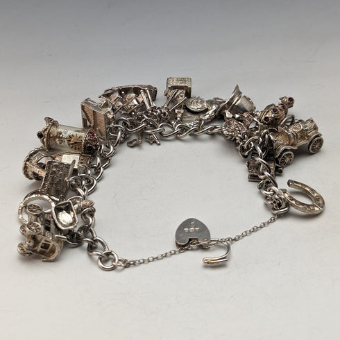 1975年 英国ヴィンテージ シルバー チャームブレスレット 80g