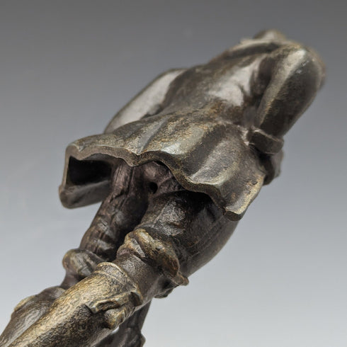 ヴィンテージ ブロンズ製 銃を持つ男性 フィギュリン