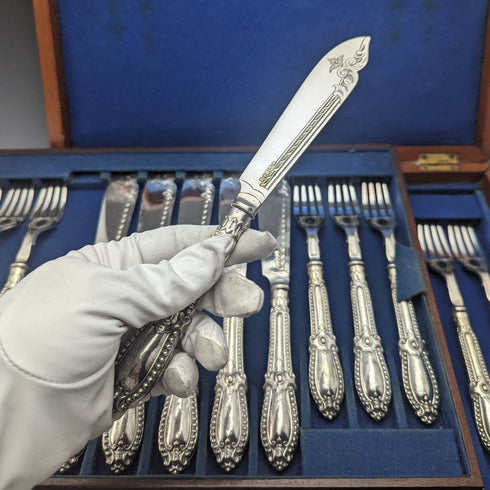 19世紀後半 英国アンティーク シルバープレート製 カトラリー12ペアセット 木箱入り Deykin & Sons