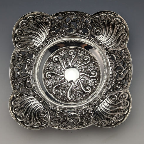 1893 年英國古董純銀精美裝飾盤 154 克查爾斯博伊頓二世