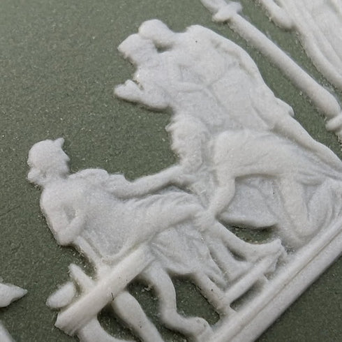 英國復古韋奇伍德綠色碧玉胸針