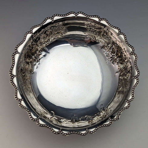 1880 British Antique Sterling Silver Stem Bowl 113g Robert Harper