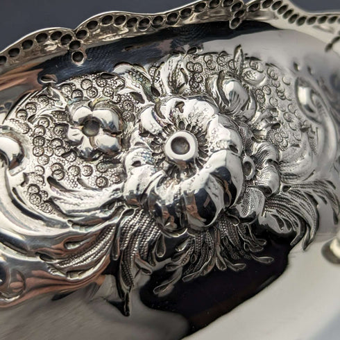 1880 British Antique Sterling Silver Stem Bowl 113g Robert Harper