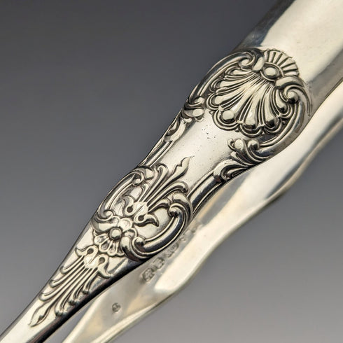 British Antique Silver Plated Queen's Pattern Sugar Tongs Martin Hall