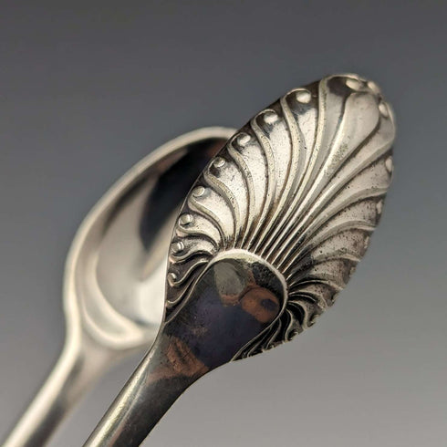 British Antique Silver Plated Queen's Pattern Sugar Tongs Martin Hall