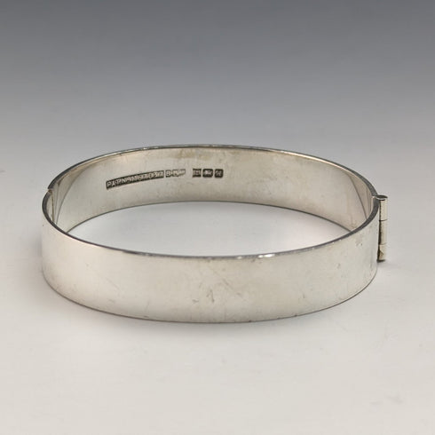 1975年 英国ヴィンテージ 純銀製 彫刻ブレスレット 26g Bracelon Ltd