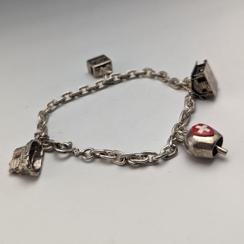 British vintage sterling silver charm bracelet 19g