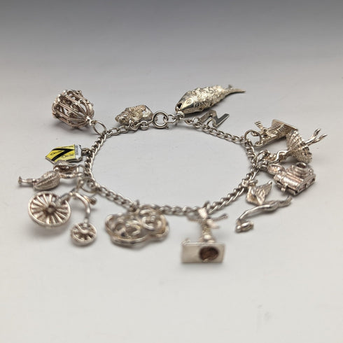 英国ヴィンテージ 純銀製 チャームブレスレット 35g