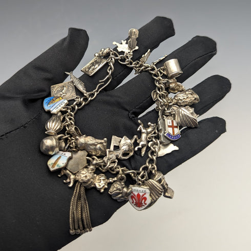 英国ヴィンテージ 純銀製 チャームブレスレット 79g