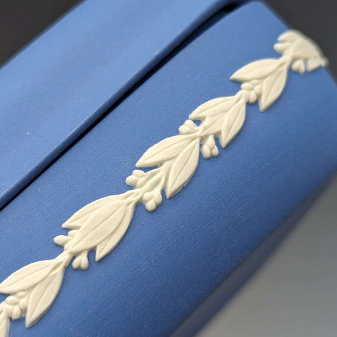 1977 Wedgwood Queen Elizabeth Jubilee Candy Box Pair Royal Blue