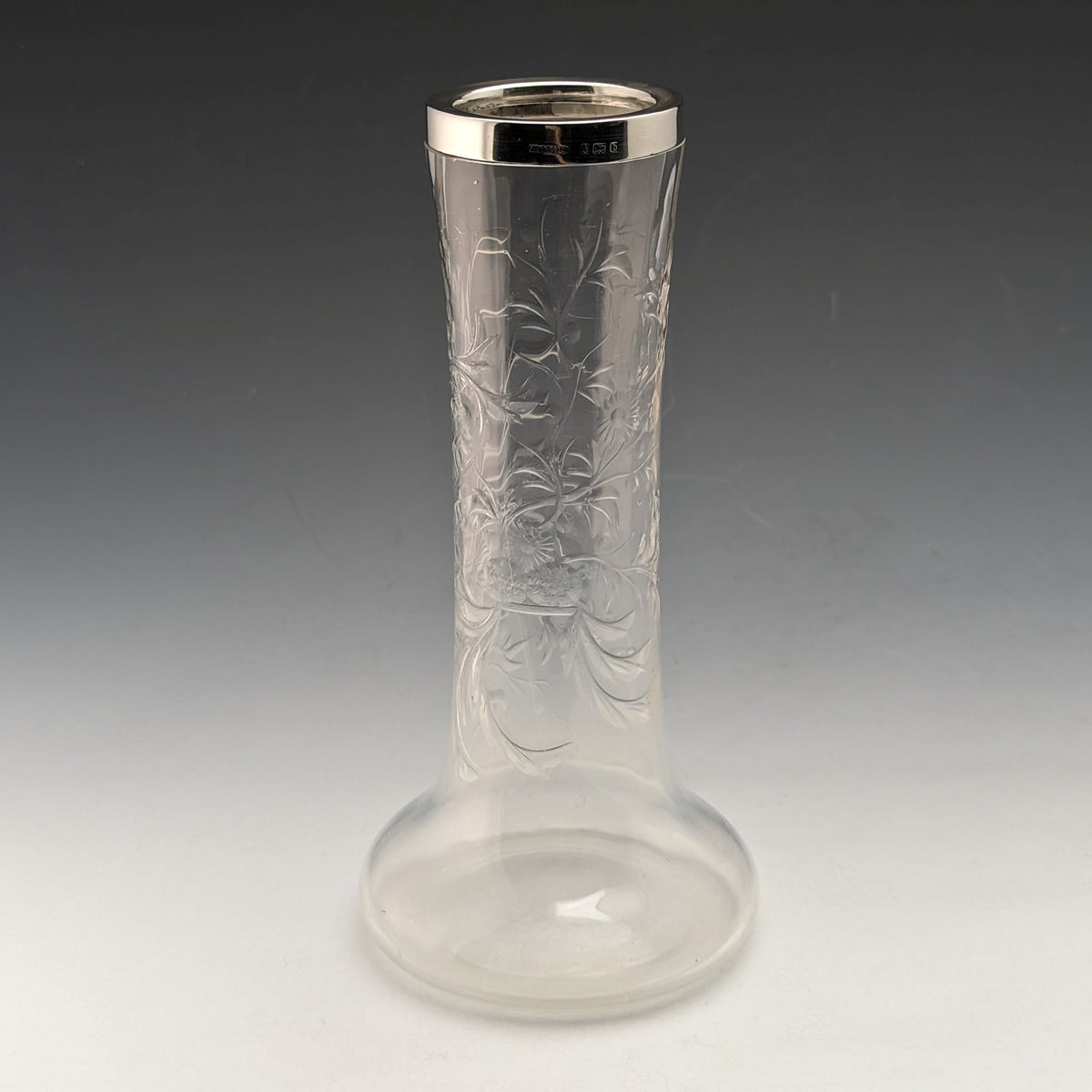 1901年 英国アンティーク 純銀装飾 エッチンググラス 花瓶 Johnson