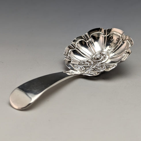 Early 19th century British antique sterling silver tea caddy spoon (with translation)