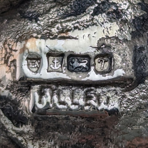 英国 カントリーアーティスト社 カワウソ 純銀張り彫刻 フィギュリン 高さ127mm