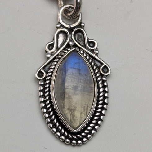 1929 年英國復古純銀阿爾伯特鏈 48 克月光石吊墜