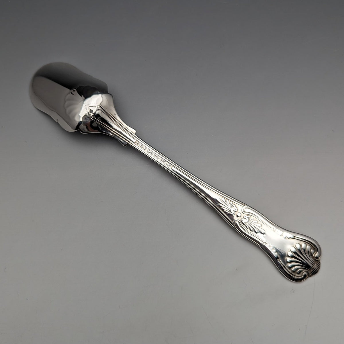 英国】キングスパターンのベリーサーバー / ベリースプーン【シルバー