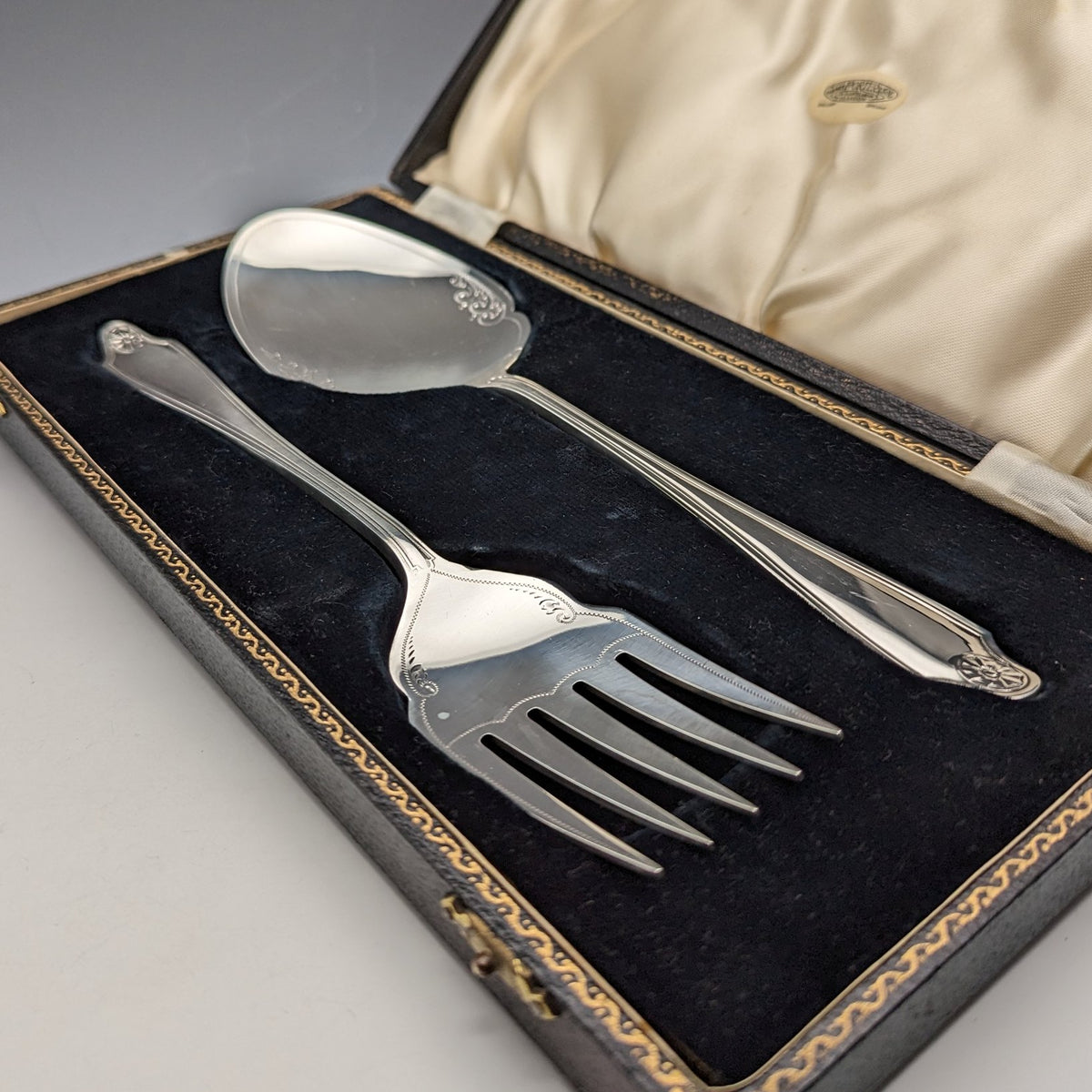 1915年頃 英国アンティーク シルバープレート製 サービングカトラリーペア  e Cutts &amp; Sons 1915年頃 英国アンティーク シルバープレート製 サービング