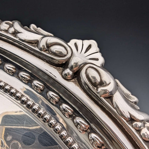 1903年 英国アンティーク 純銀製サルヴァ トレイ 直径32cm 824g GOLDSMITHS & SILVERSMITHS