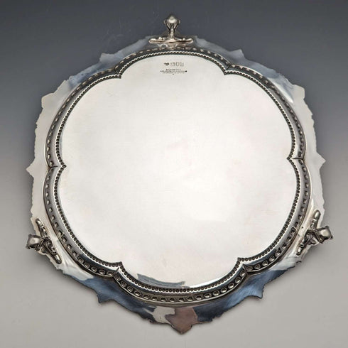 1903年 英国アンティーク 純銀製サルヴァ トレイ 直径32cm 824g GOLDSMITHS & SILVERSMITHS