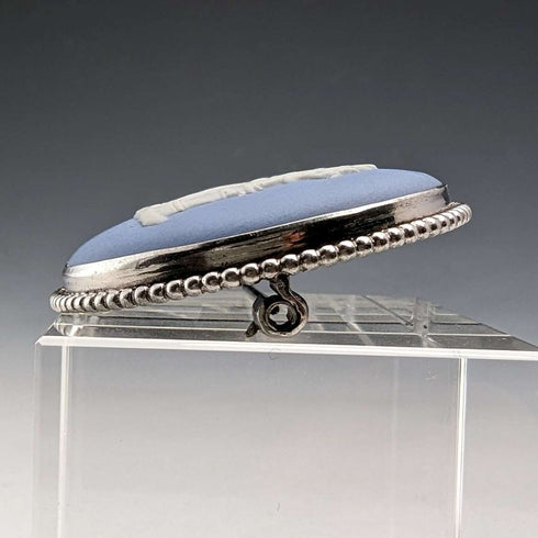 1958 British Vintage Wedgwood Sterling Silver & Jasperware Round Brooch