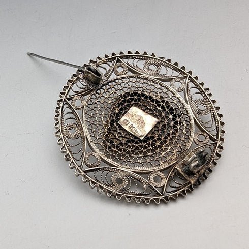 英国ヴィンテージ グリーンストーン&フィリグリー シルバーブローチ