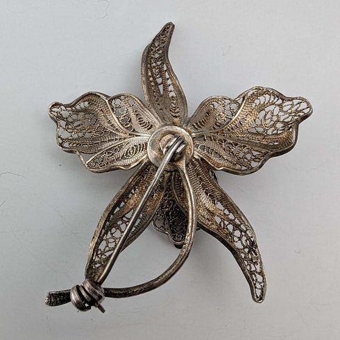 British Vintage Filigree Cattleya Silver Brooch