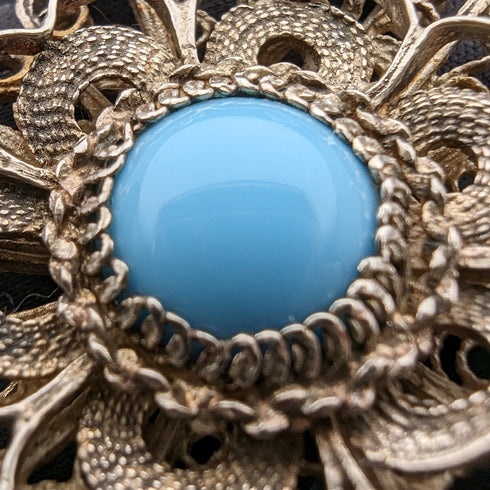 British Vintage Bluestone & Filigree Silver Brooch