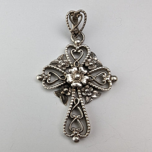 Circa 1930 British Vintage Sterling Silver Floral Decor Cross Pendant Boorman & Son