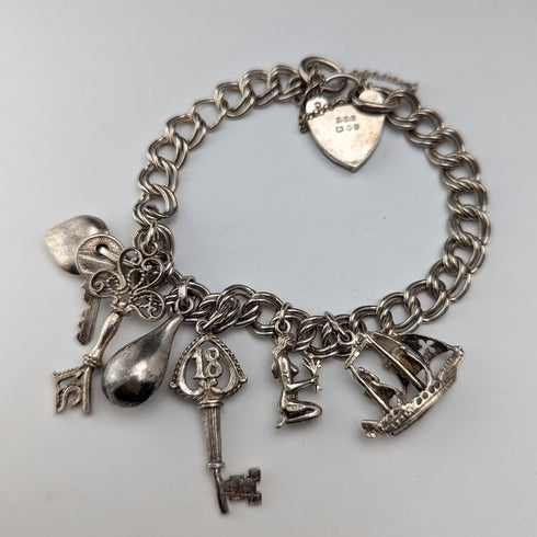 1973 British Vintage Sterling Silver Charm Bracelet 26g