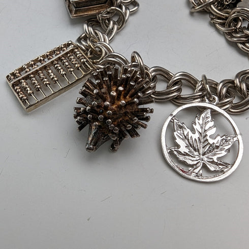 1971 英國復古純銀吊飾手鍊 39 克