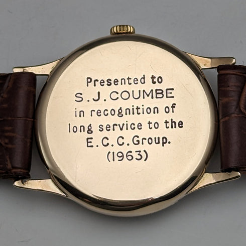 1962 British Vintage Russell Watch K9 solid gold case, in good working order, in wooden box