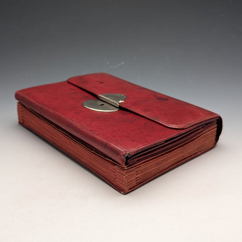 英国ヴィンテージ レッドレザー 鍵付き 書類ケース(メモ&レターバッグ)