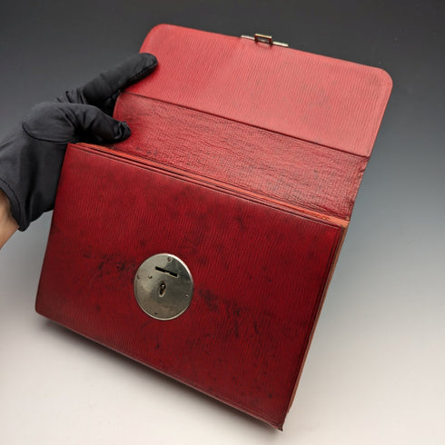 英国ヴィンテージ レッドレザー 鍵付き 書類ケース(メモ&レターバッグ)