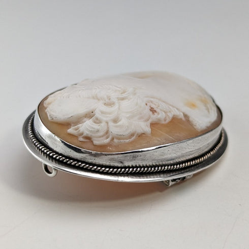 Vintage 800 Silver & Shell Cameo Brooch